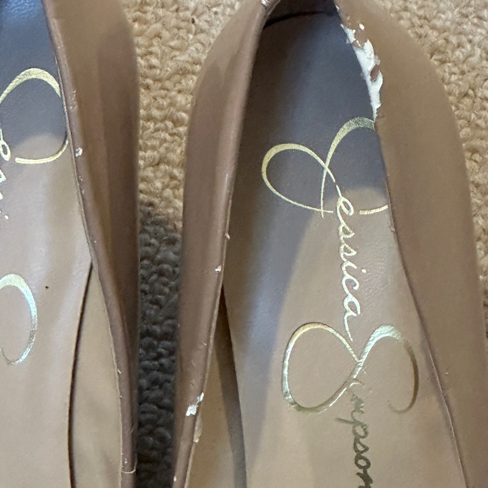 Jessica Simpson Tan Nude Wedge Heels - size 8 - Classic Style READ DESCRIPTION - Picture 12 of 15